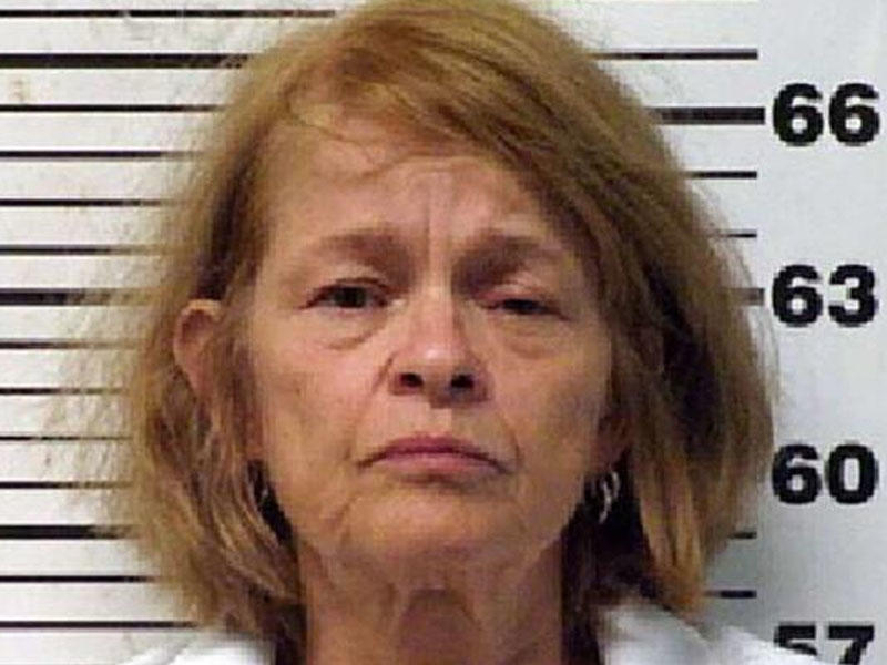 Qadın müəllim 61 yaşlı ərinin CİNSİYYƏT ORQANINI KƏSDİ - Stula bağladı... - FOTO