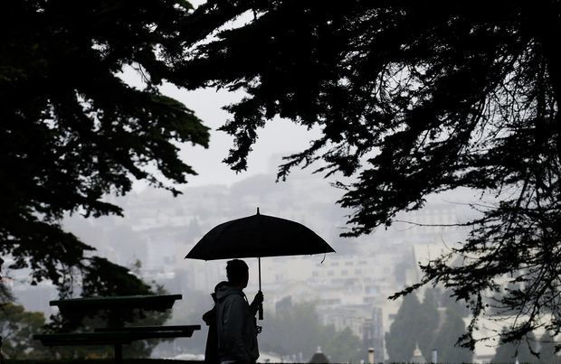 Погода на завтра: туман, дожди, грозы