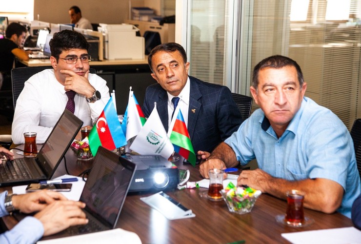 Bal yarmarkasına müraciət edən arıçıların seçimi həyata keçirilib