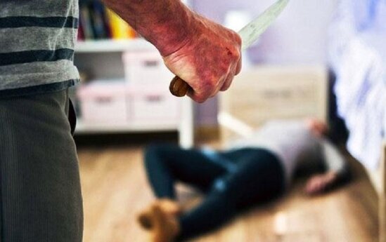 Bakıda arvadını evində xəyanət edərkən tutan ər bıçaqlandı