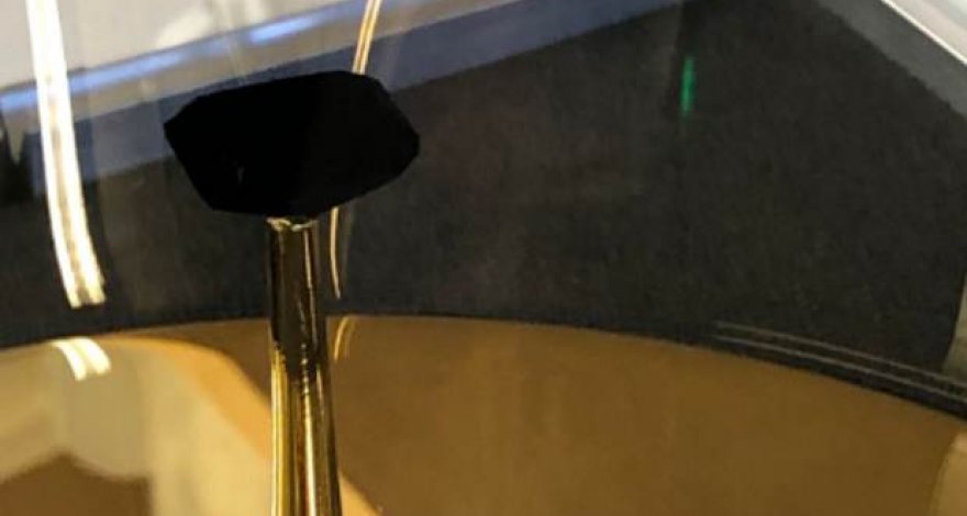 Ученые собрали чернейший материал в мире - ФОТО