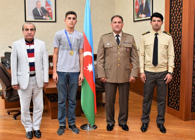 FHN İdman-Sağlamlıq Mərkəzində idmançılarla görüş keçirilib - FOTO