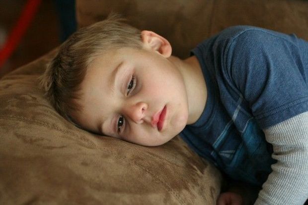 Altı yaşlı uşaq bir həftə anasının meyiti ilə yaşayıb