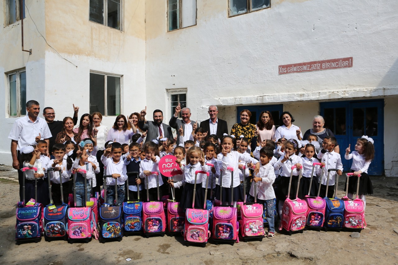 “Nar” “Bilik günü”nü kənd məktəbliləri ilə birgə qeyd etdi