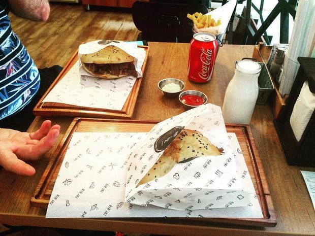 Из-за частых отравлений в известной донерной проводятся проверки