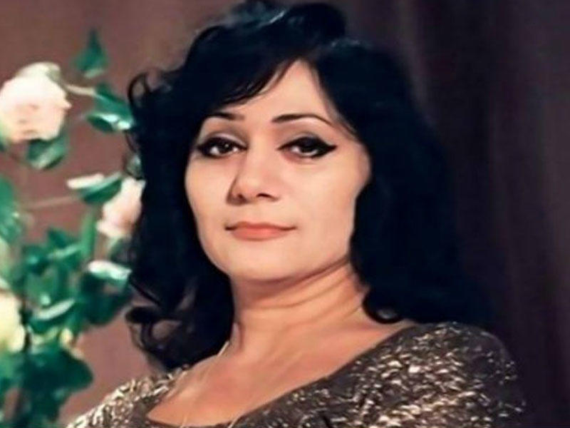 Elmira Rəhimova illər sonra - FOTO