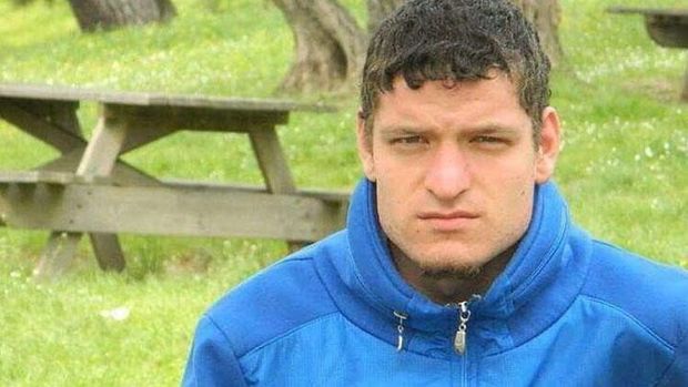 Kredit borcuna görə bütün ailəsini qətlə yetirdi - VİDEO