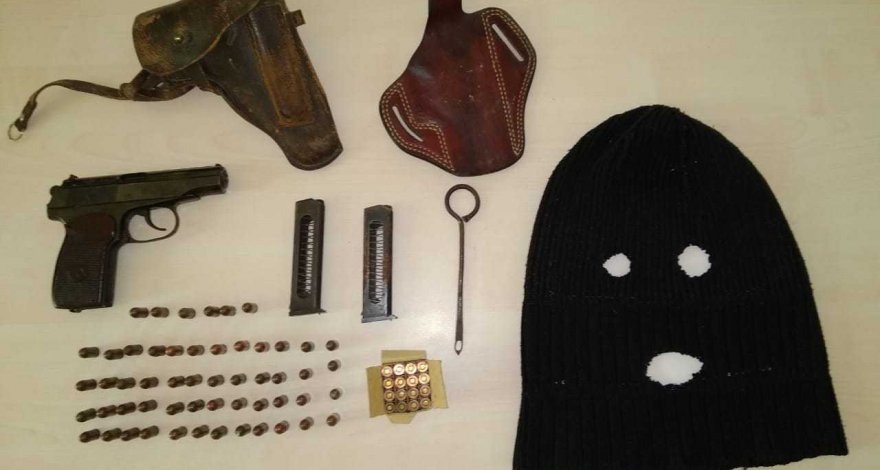 В Сумгайыте задержали мужчину, угрожавшего полицейским пистолетом