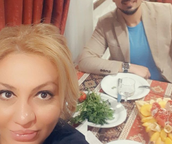 Azərbaycanlı məşhur illərdir kimliyini gizli saxladığı ərinin FOTOsunu paylaşdı