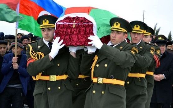 Тело азербайджанского военнослужащего взято с нейтральной территории