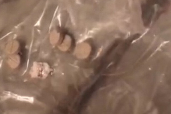 Həbsxanaya bibər turşusunda narkotik keçirmək istədi...