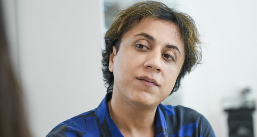 «Волшебник из Баку»: российский сайт опубликовал статью про визажиста Анара - ФОТО