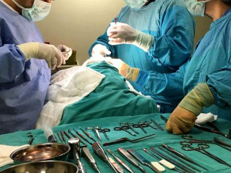 Xəstəxanaya gedən qadını səhvən abort etdilər