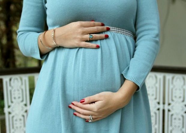 16-cı dəfə hamilə qalan qadın ən yaşlı daşıyıcı ana oldu