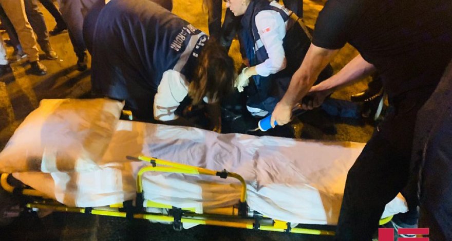 В Баку автомобиль сбил пьяного пешехода - ВИДЕО