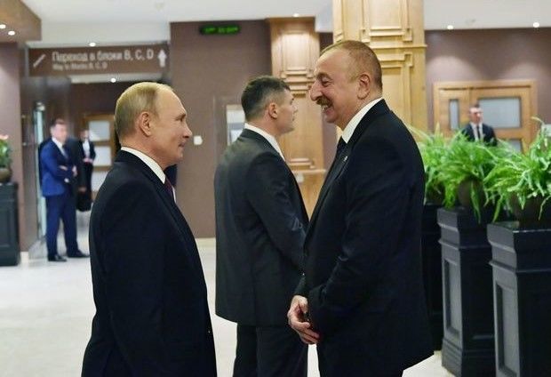 Ильхам Алиев поздравил Владимира Путина