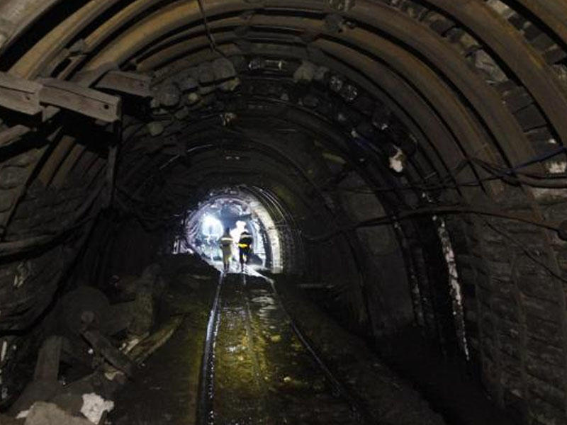 Qırğızıstanda 6 şaxtaçı dəm qazından zəhərlənərək öldü