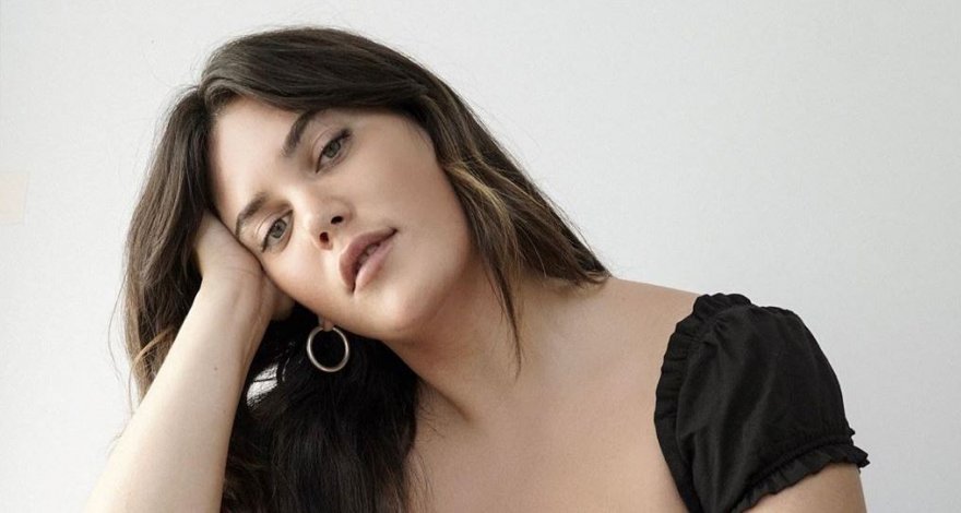 Victoria’s Secret впервые одел в свое белье крупную модель - ФОТО