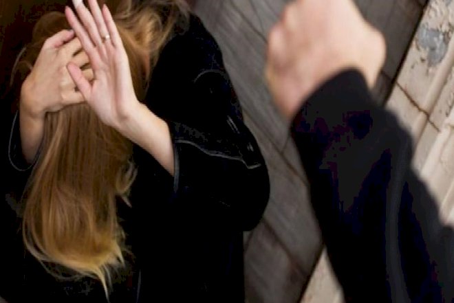 Qaynata və qaynana 19 yaşlı hamilə gəlini döyərək xəstəxanalıq etdi – Qoyuna görə