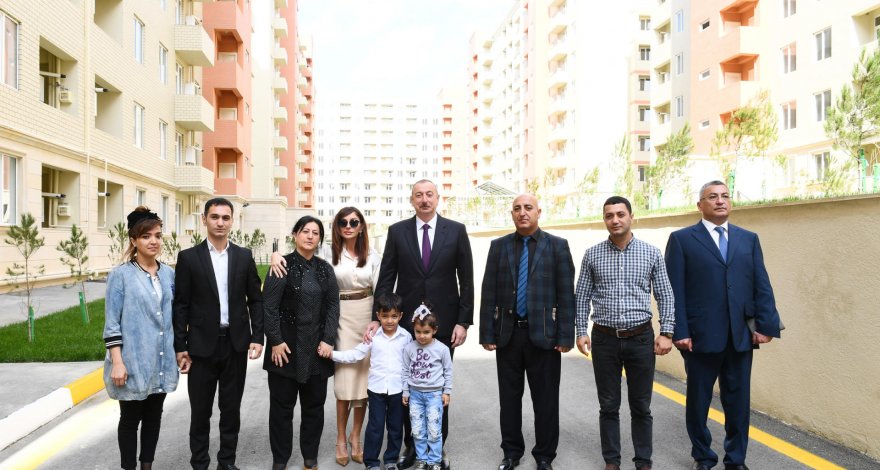 Ильхам Алиев и Мехрибан Алиева приняли приглашение семьи шехидов на свадьбу