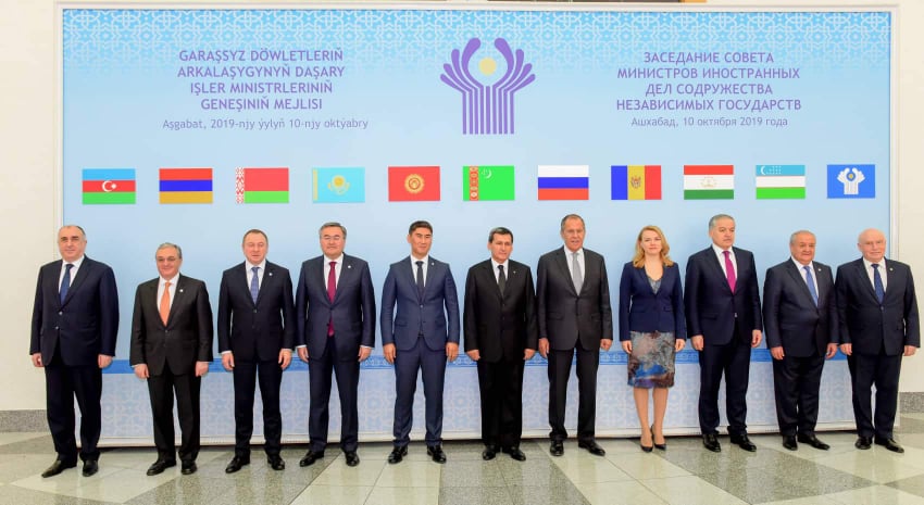 В АШХАБАДЕ ПРОШЛО ЗАСЕДАНИЕ СОВЕТА МИНИСТРОВ ИНОСТРАННЫХ ДЕЛ ГОСУДАРСТВ-УЧАСТНИКОВ СНГ
