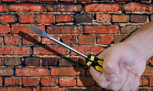 Драма многодетной семьи в Баку: мужчина покушался на убийство сестры и брата