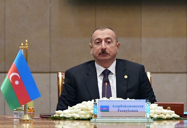 İlham Əliyev MDB Dövlət Başçıları Şurasının geniş tərkibdə iclasında - FOTO