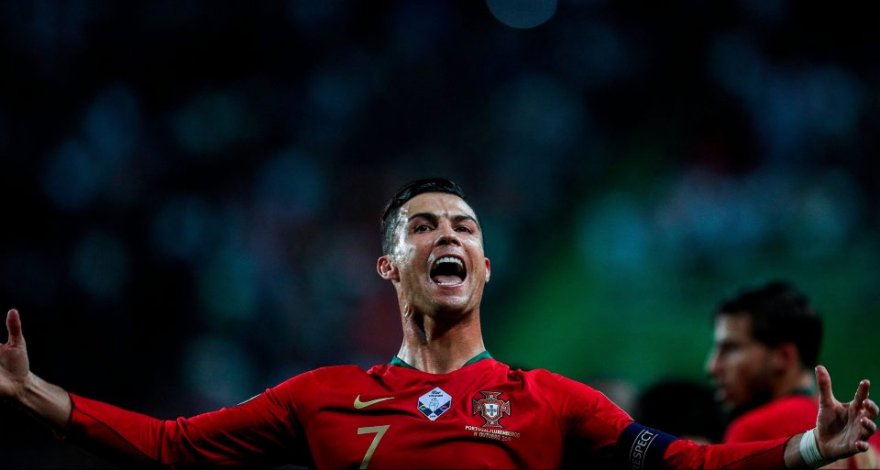 Роналду забил 700-й гол в карьере. С пенальти