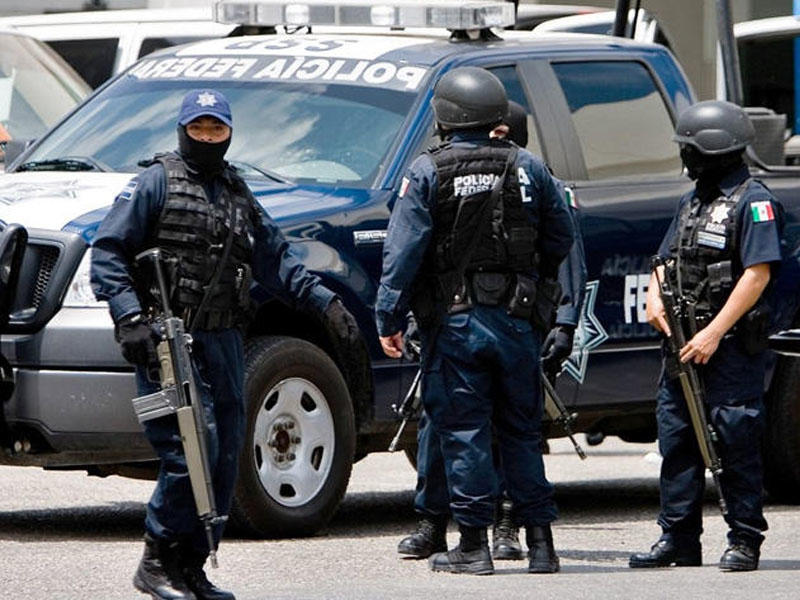 Meksikada ordu qərargahına hücum: 15 ölü