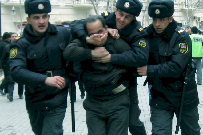 “İcazəsiz mitinqə qatılanlar haqda sərt tədbir görüləcək” – Rəsmi xəbərdarlıq