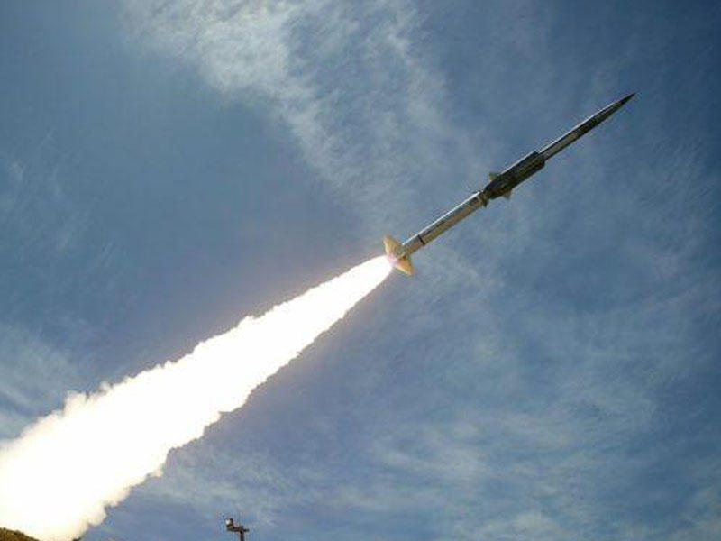 Əfqanıstanda namaz vaxtı məscidə raket atdılar: 30-dan çox ölü