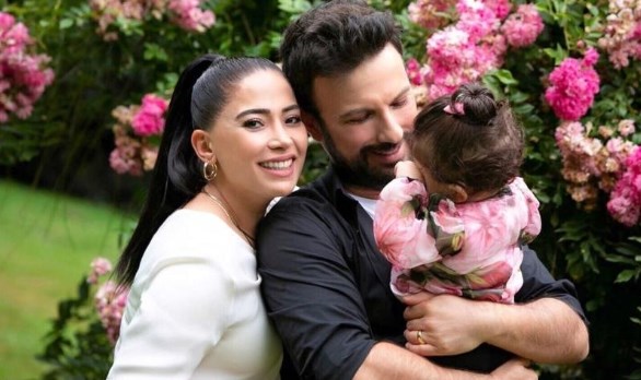Tarkan qızının üzünü ilk dəfə göstərdi — FOTO