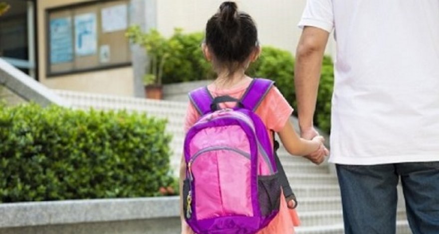 Сегодня стартовал процесс электронного перемещения учеников - ВИДЕО