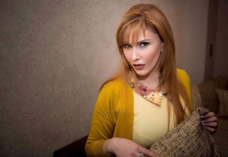 Aktrisa Çimnaz elə poz verdi ki: Ağılları başdan alan FOTO