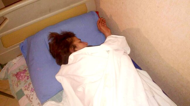 Azərbaycanda bacısı tərəfindən döyülən qadın: 