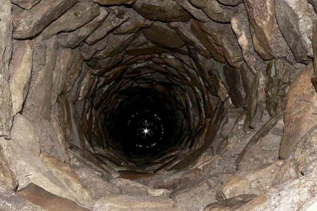 Bakıda dəhşətli qətl: Boğazını kəsib quyuya atdılar