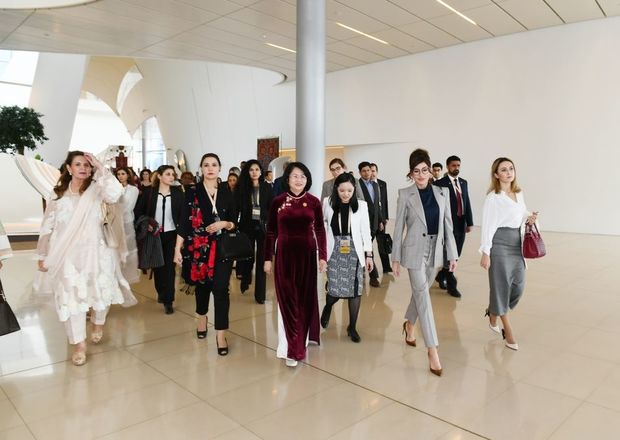 Mehriban Əliyevadan Zirvə Görüşü paylaşımı - FOTO