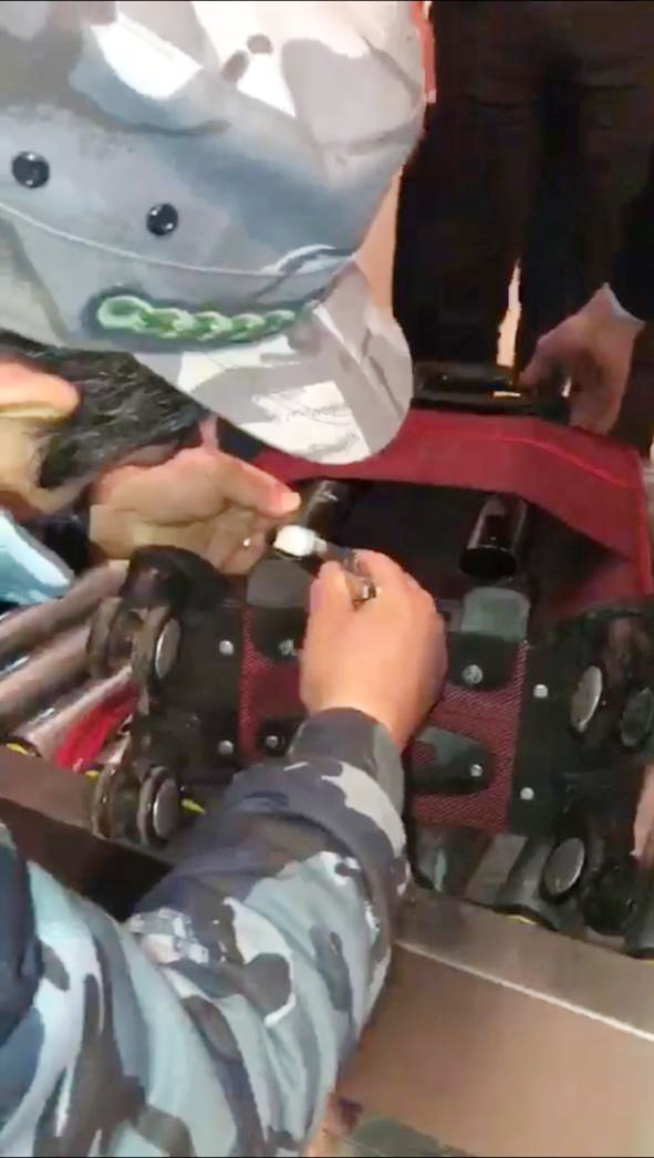 Çantanın tutacaq hissəsində tiryək aşkarlandı