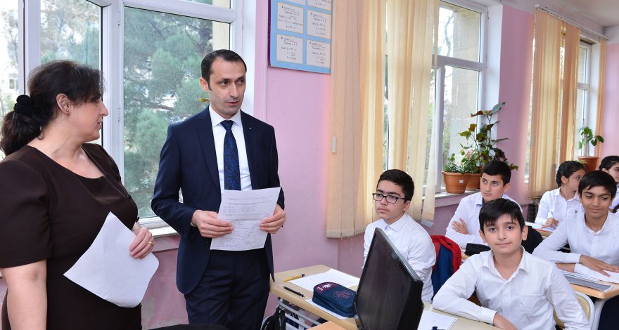 В школе, где действуют специальные классы, прошел медиатур - ФОТО