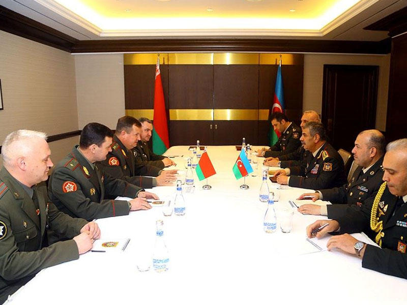 Azərbaycan və Belarus müdafiə nazirlikləri ikitərəfli əməkdaşlıq Planı imzalayıb - FOTO