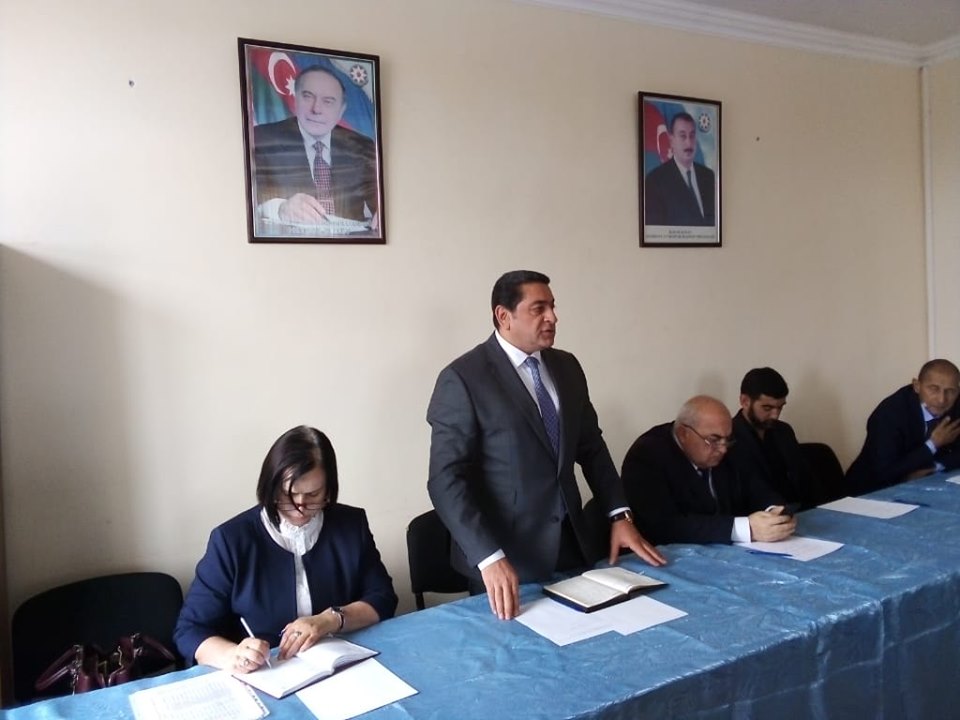 Sağlam gələcəyə doğru