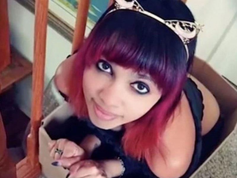 İnsan olmaqdan imtina edən qadın pişik oldu və “sahibini tapdı”