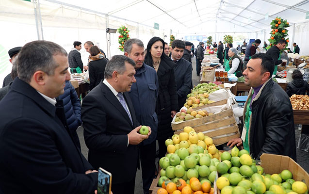 İlin sonunadək Bakıda iki yeni yarmarka açılacaq