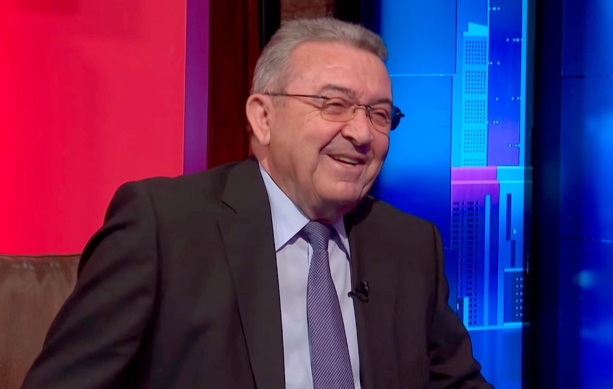 Misir Mərdanov məktəblərdə yığılan 