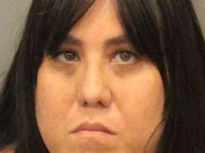 Ana balasını vannada boğub öldürdü - FOTO