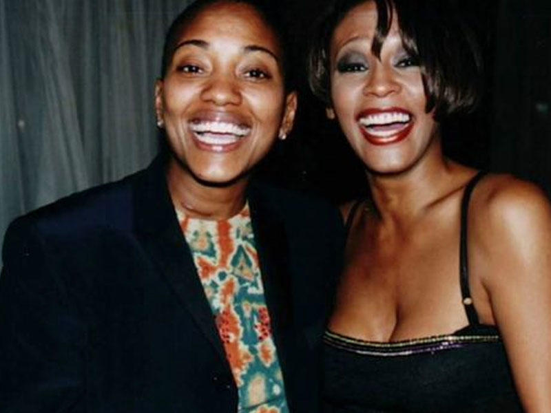 Uitni Hyustonun rəfiqəsindən şok etiraf - Onu sevdiyimi bilirdi və hisslərimiz qarşılıqlı idi