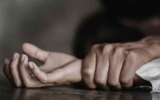 Bakıda ata azyaşlı hamilə qızının başını kəsdirib? - RƏSMİ