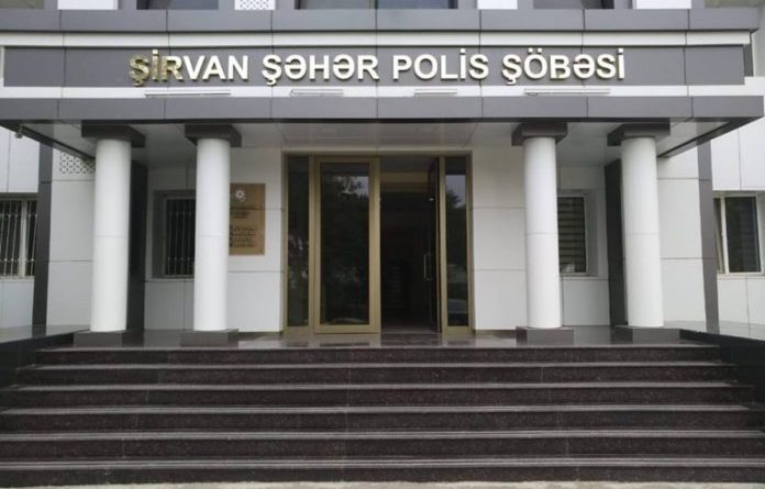 Şirvanda Afət Mirzəyev kabusu – DYP rəisi kimsəsiz uşağı döyərək görün nə hala salıb – İDDİA (video)