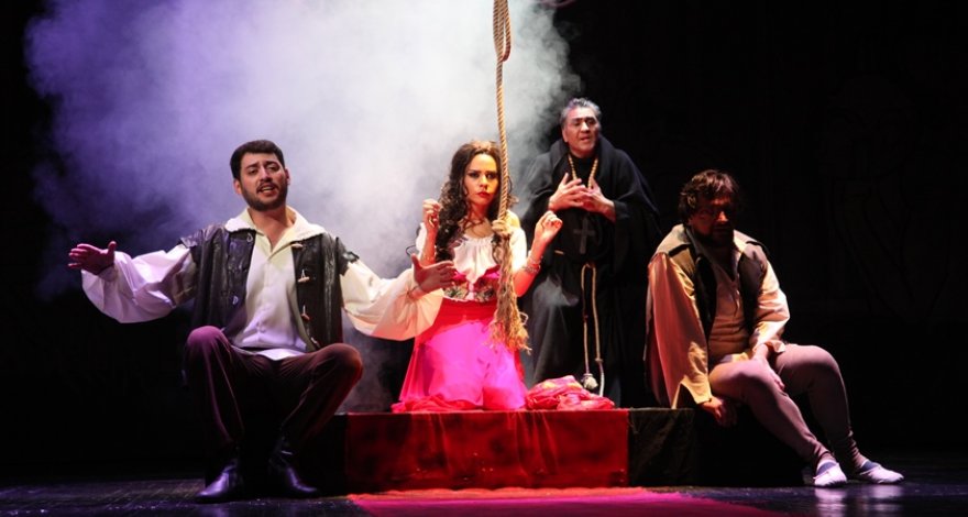 В Баку состоится премьера спектакля «Нотр-Дам де Пари - посвящение» - ФОТО/ВИДЕО