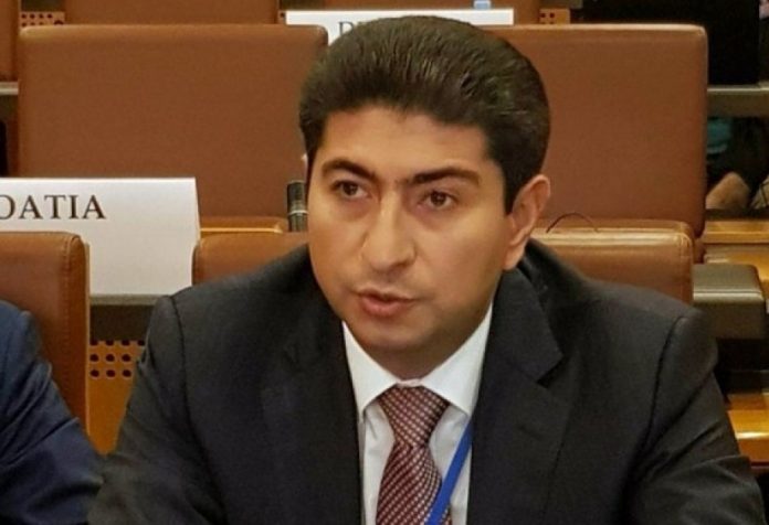 Prezident deputatı icra başçısı təyin etdi